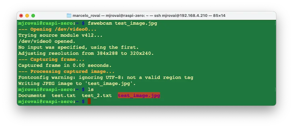 图 15: fswebcam 拍照